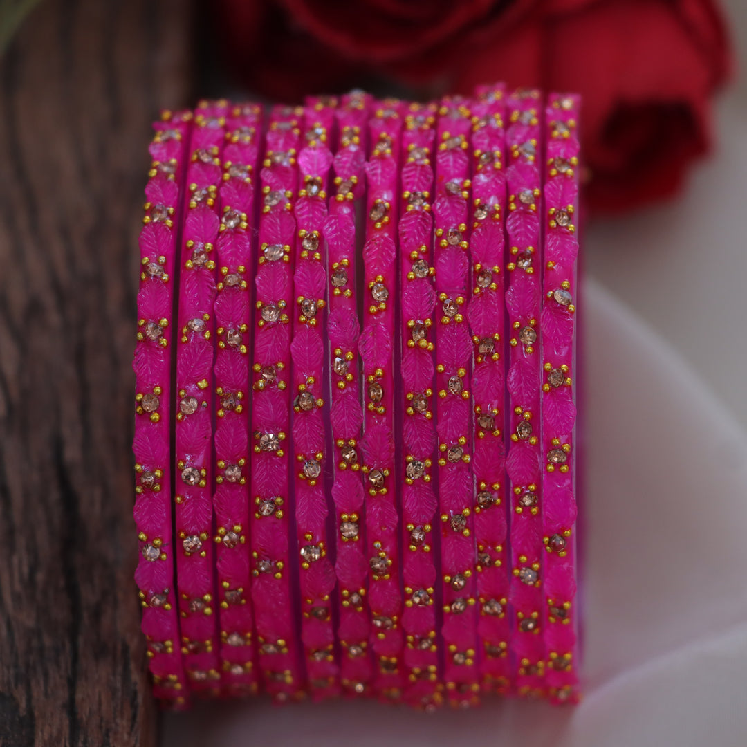 Vintage Leaf-Patterned Stone Glass Bangles Set