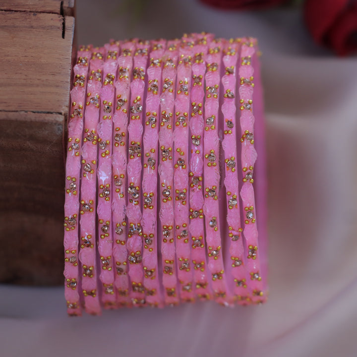 Vintage Leaf-Patterned Stone Glass Bangles Set