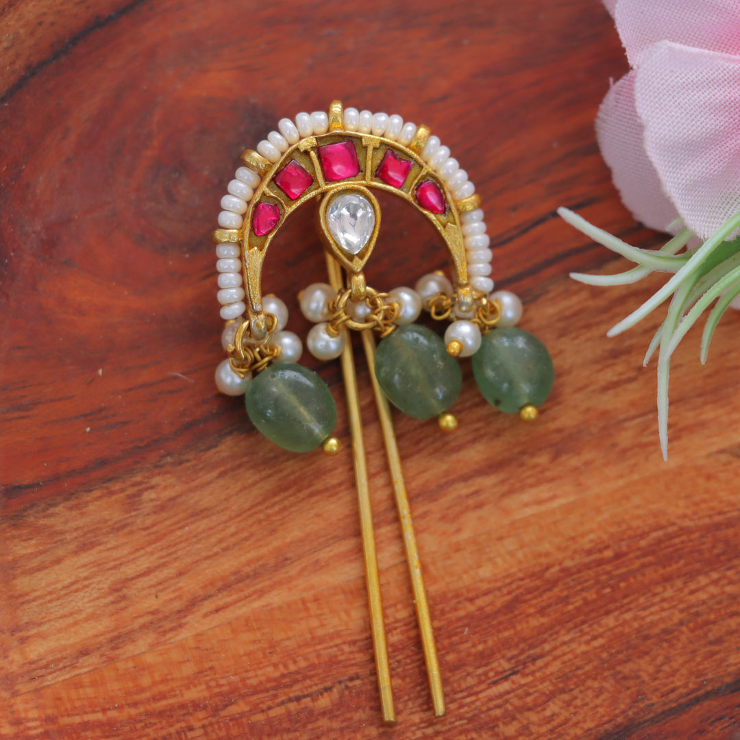 Exquisite Jadau Gold Hair Pin for Bridal Elegance