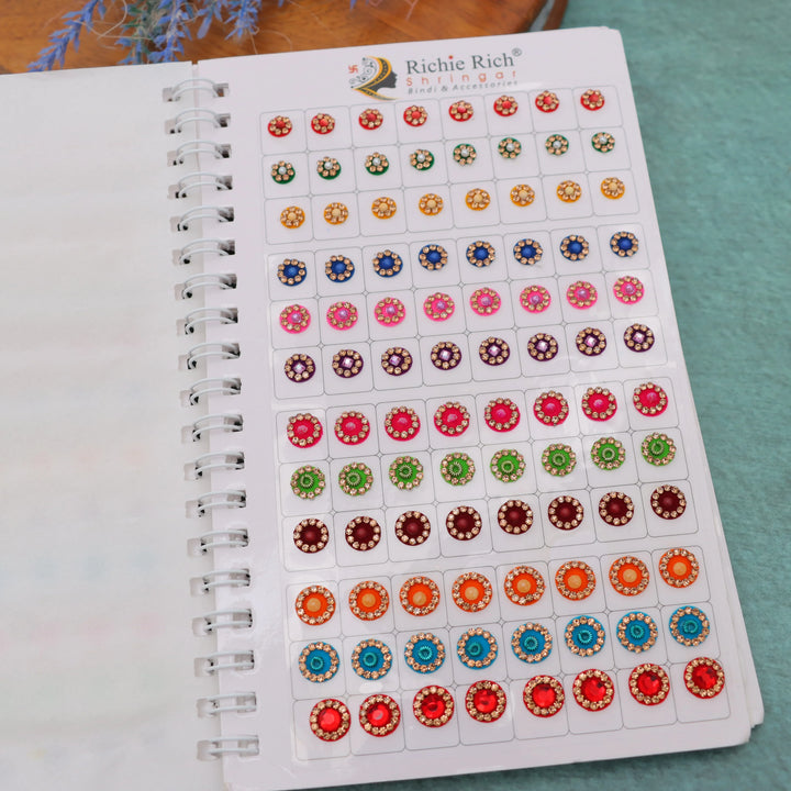 Stunning Festive Bindis: Elevate Your Look Today