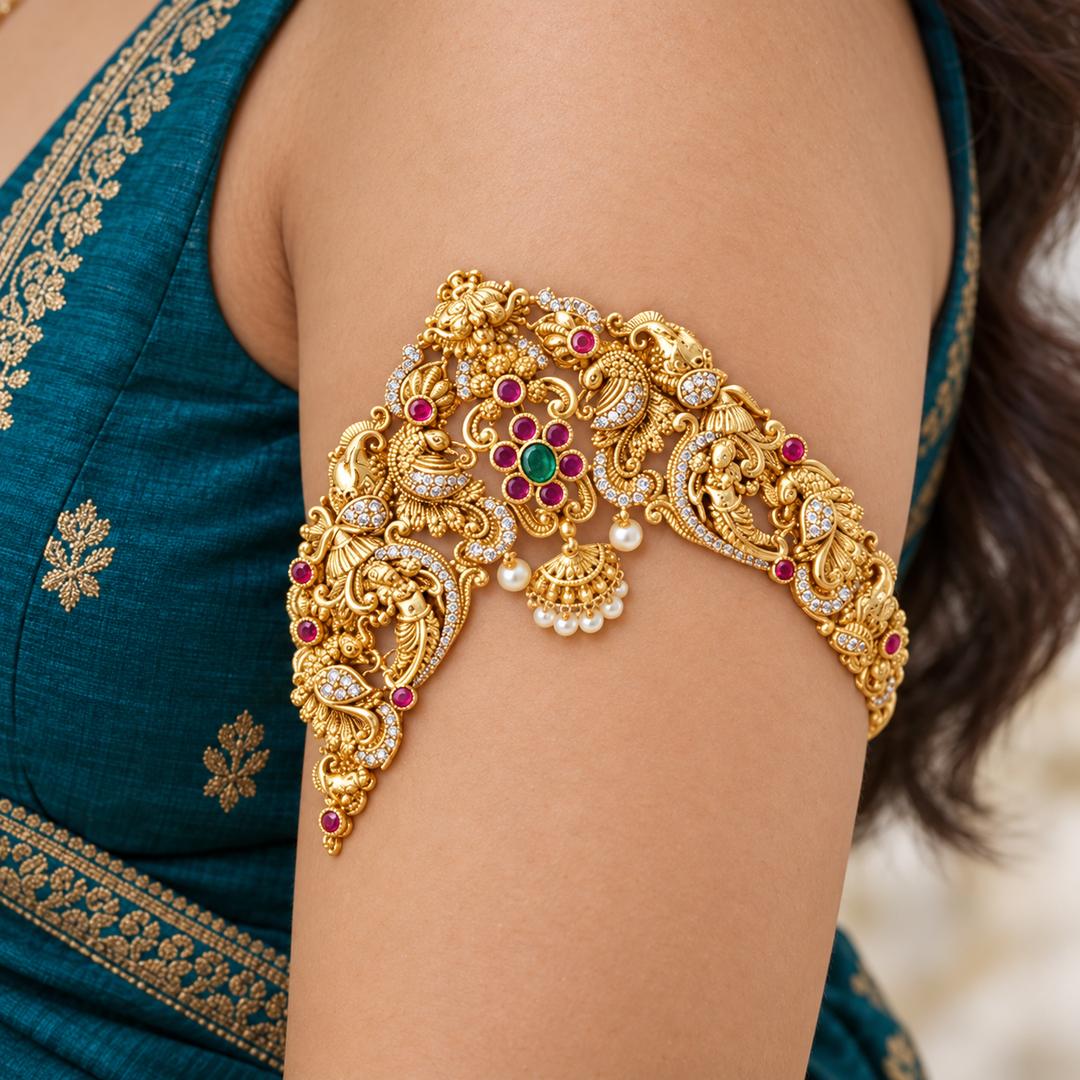 Exquisite Gold Vanki - Perfect for Weddings & Festivals