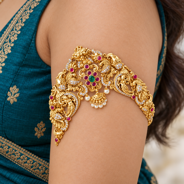 Exquisite Gold Vanki - Perfect for Weddings & Festivals