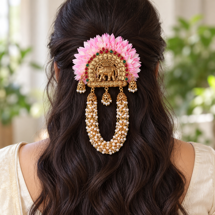 Exquisite Gold-Toned Festive Hair Clip