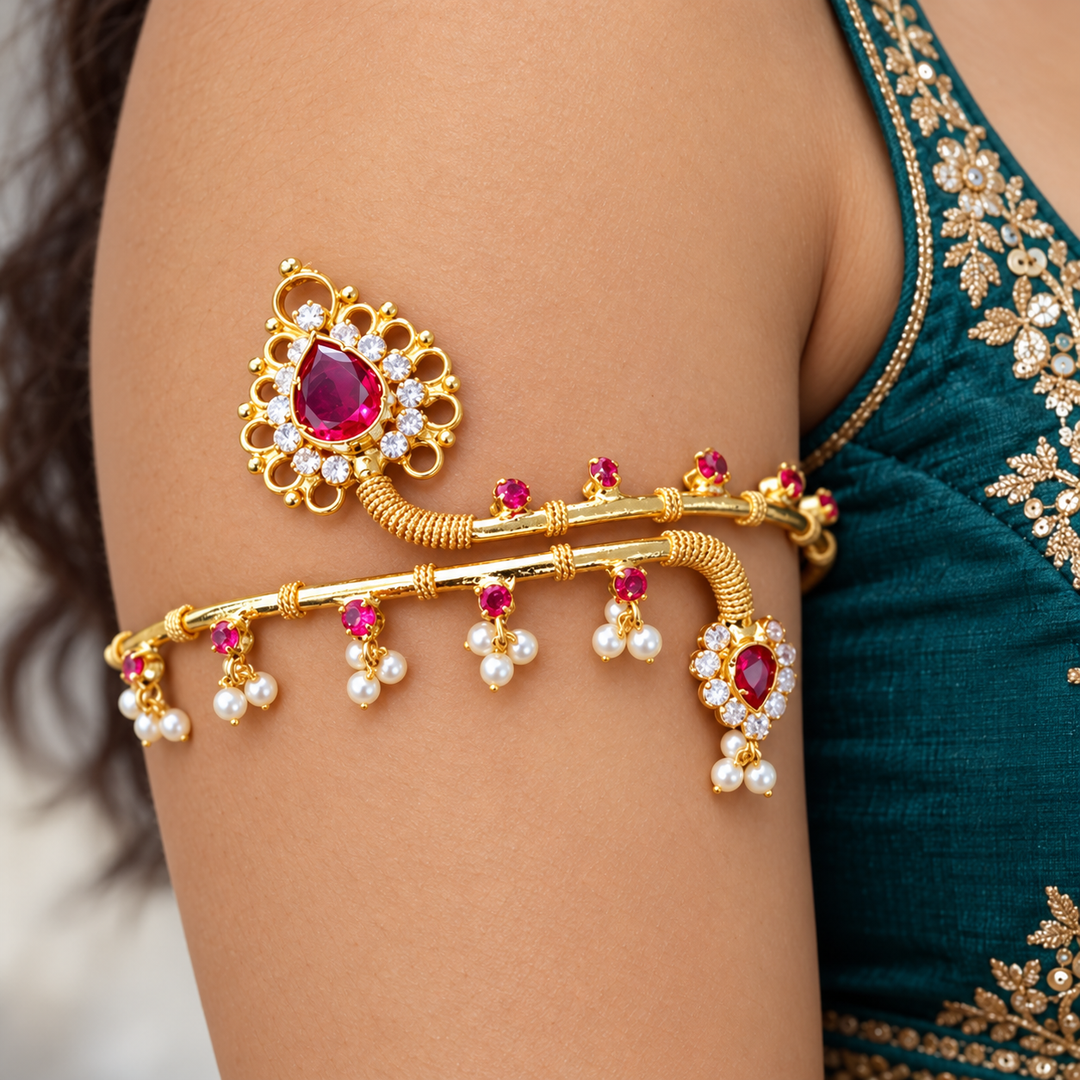 Elegant Vanki Bangle - Gold Imitation Jewelry