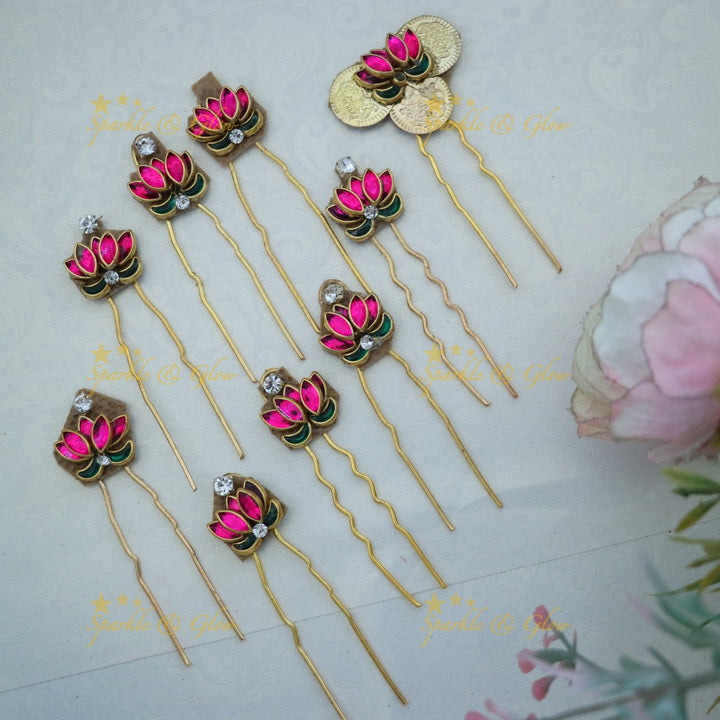 Exquisite Lotus Gold Hairpin for Festive Elegance