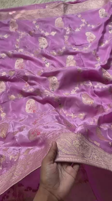 Exquisite Chinnon Crepe Silk Saree – Latest Collection